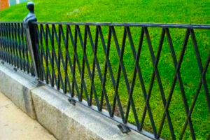 galle-fencing239-40